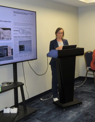 Speaker, Jessica Walsh